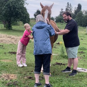 Atelier découverte en famille à Lavoie du Cheval